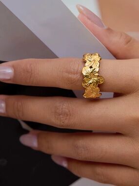 18K Gold Plated Adjustable Flower Ring